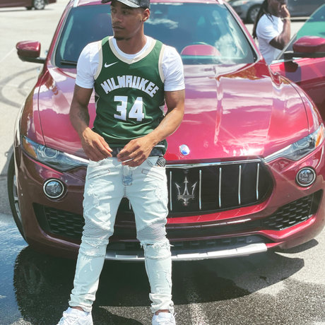 TilTheEnd model naked img