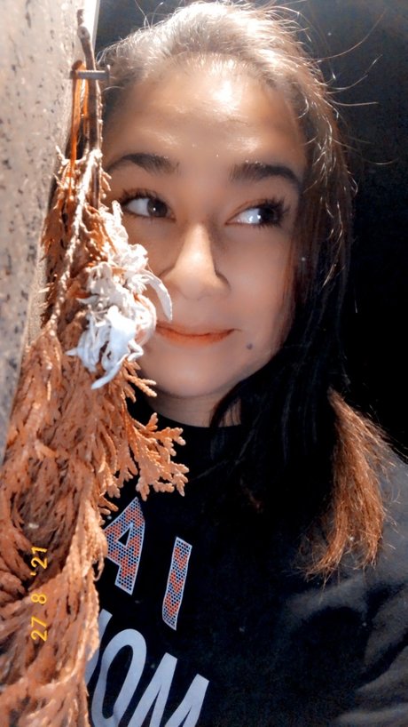 allie model hot images