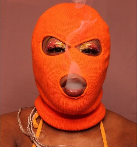 Hoe ny B model nudes gallery