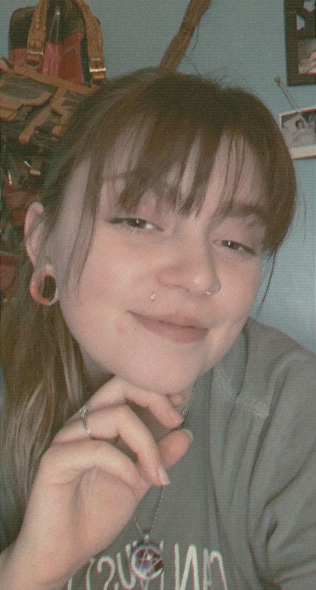 Petitefoxx naked star archive