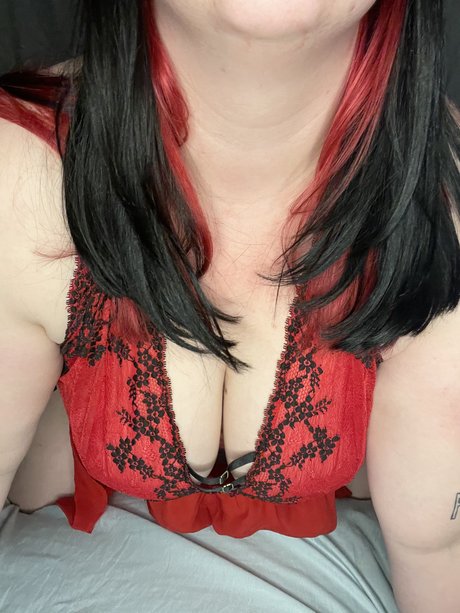 Mia Babe star sexy picture