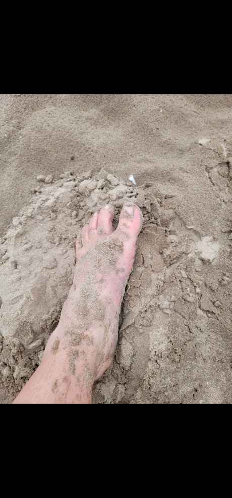 SexyBigfoot beautiful actress archive