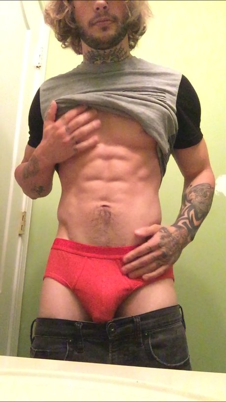 Evan Cage star exclusive pic