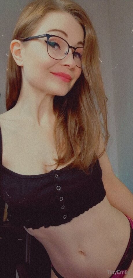 mirror selfie onlyfans xxx photo