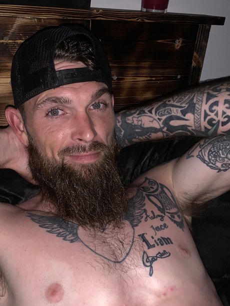 Justin Richter star art archive