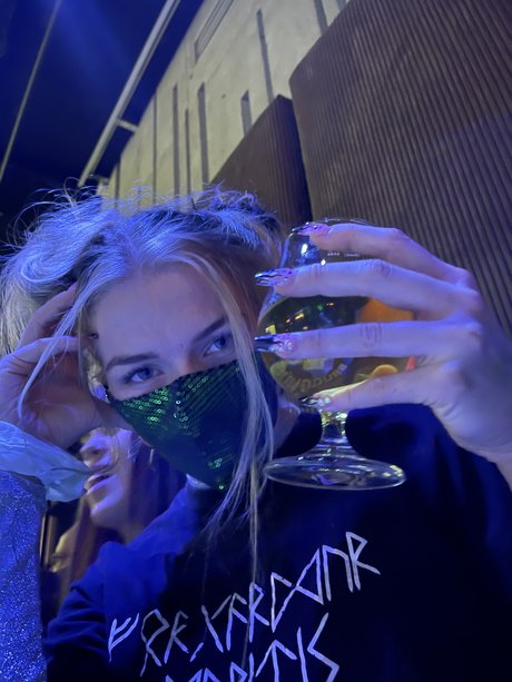 Tari Driff star best pic