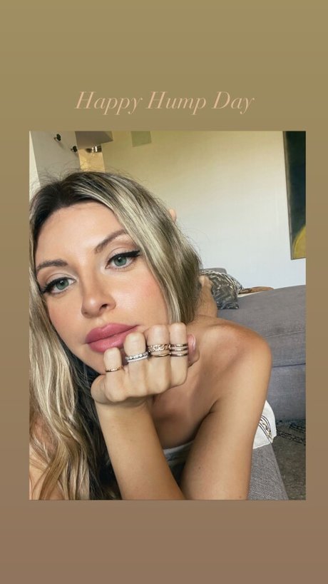 licking pussy onlyfans hot pics