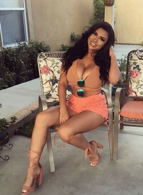 Priscilla Stephanie pornstar top image