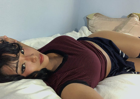 asian blonde onlyfans nude photos