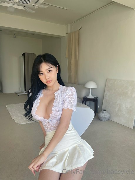 ukraine teen onlyfans free sexy pic