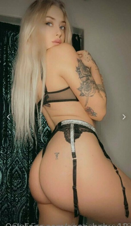 two onlyfans free naked pics