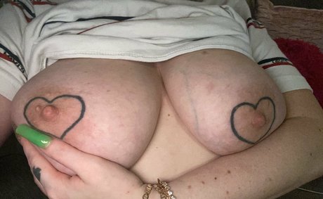 mattelmade model pornographic image