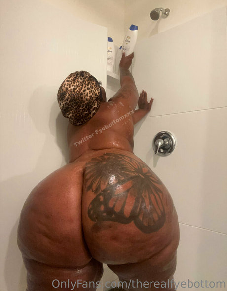 therealfyebottom model exclusive image