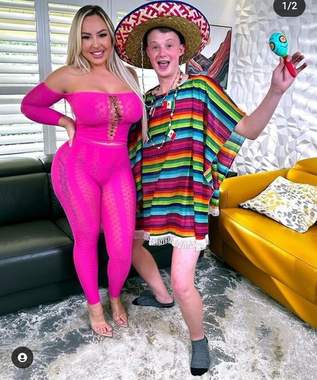 Callie Brooks sexy model archive