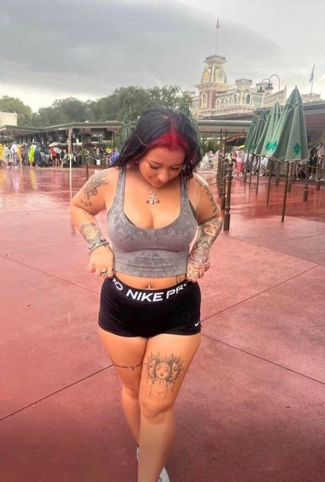 nude pregnant onlyfans free image