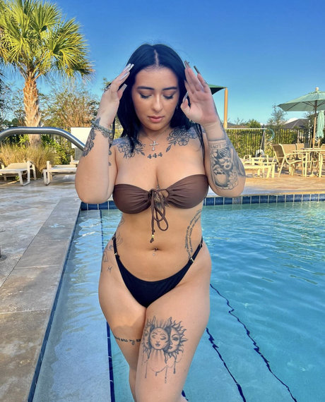 non nude onlyfans erotic pic