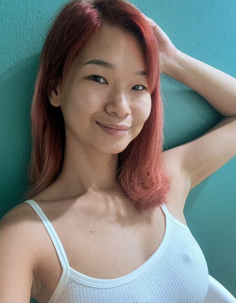 TickyPose pornstar high quality photos