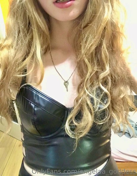 Angela Goddess model sex gallery