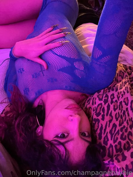 Digital Girl sexy model photos