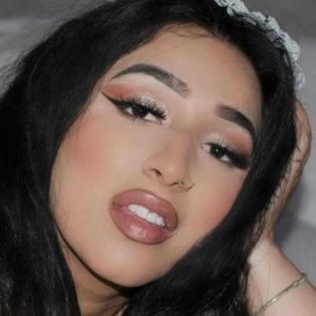 Rakhi Gill model high quality image