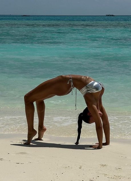 blonde babe onlyfans free pics