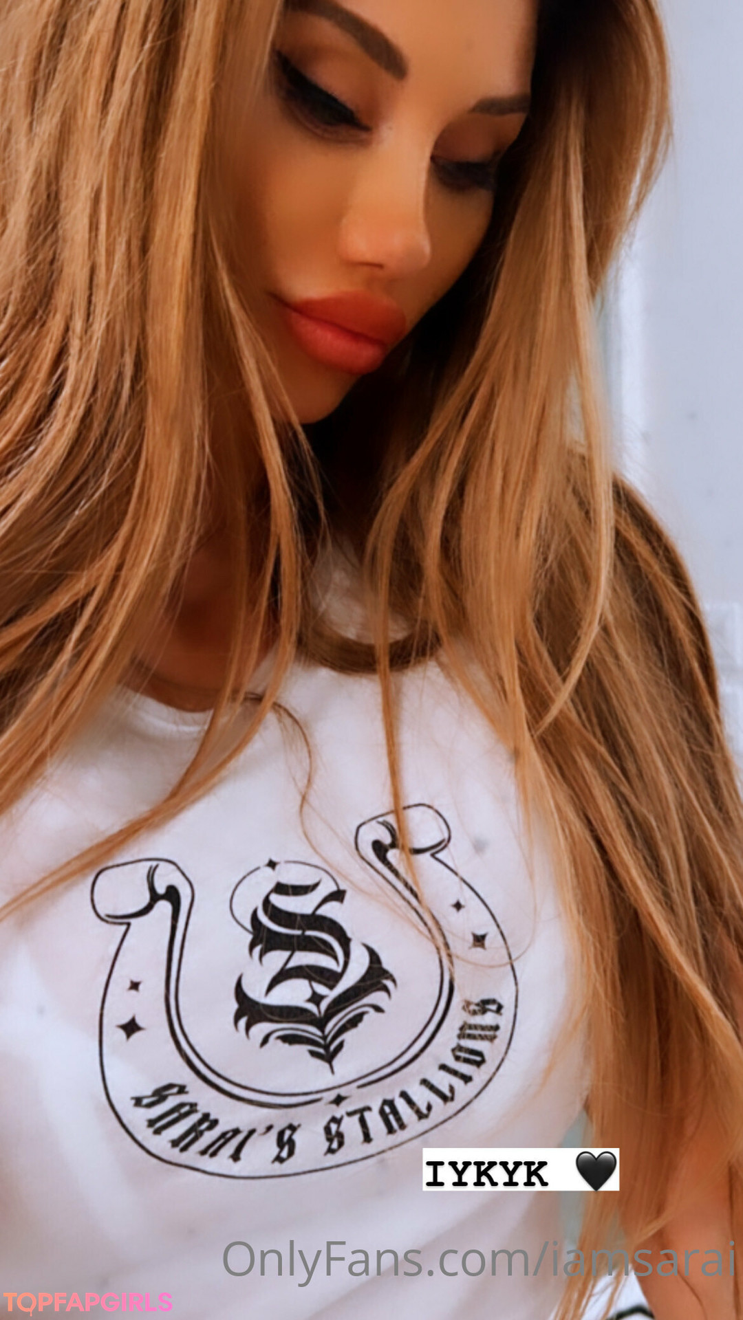 Sarai Rollins model xxx img