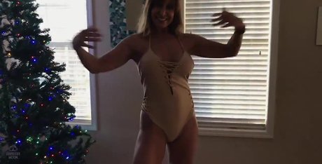 mom fuck onlyfans beautiful image