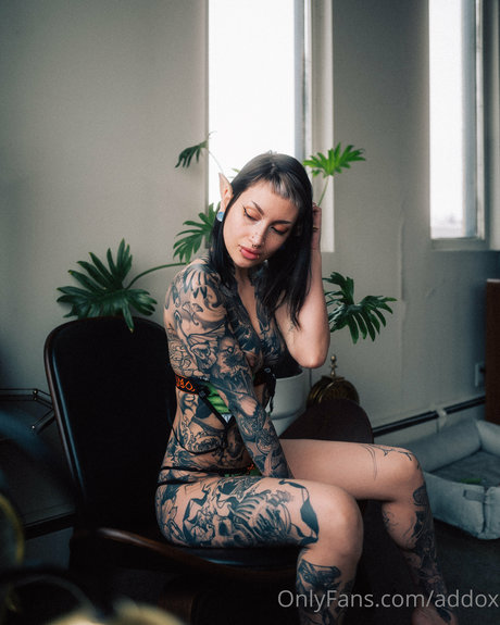 mature wife onlyfans sexy nudes photo