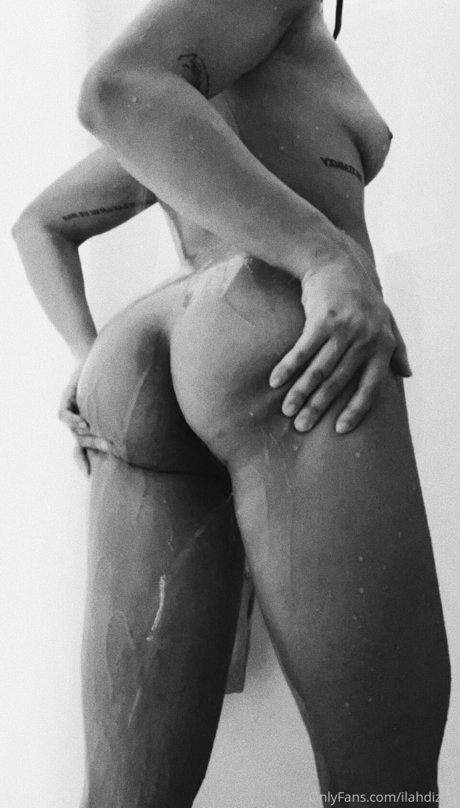 Ilah Dizon high quality pornstar photos