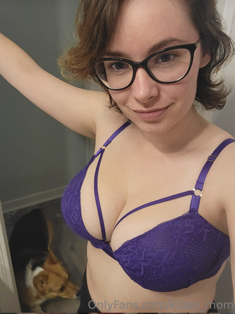 Kibas Mom nice model galleries