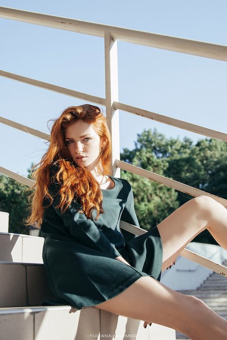 Myfoxyland model sexy photos