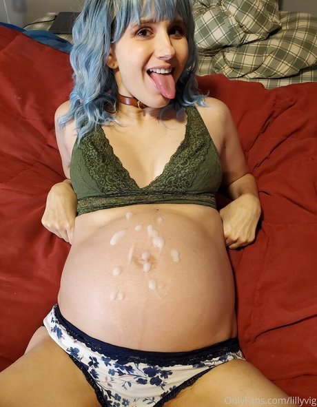 Lillyvig star naked pic