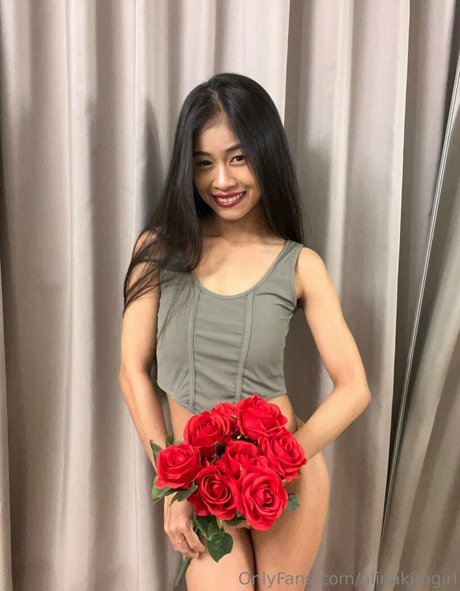 Tiny Alina pornstar naked pics