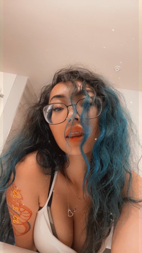 strawberry milk onlyfans exclusive picture