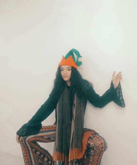 MakyMakys art model pic