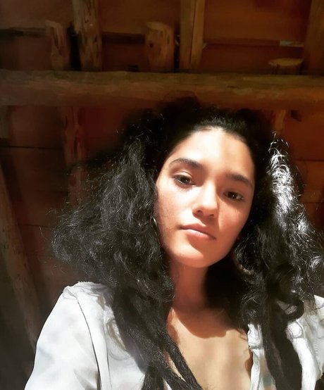 MakyMakys art actress photos