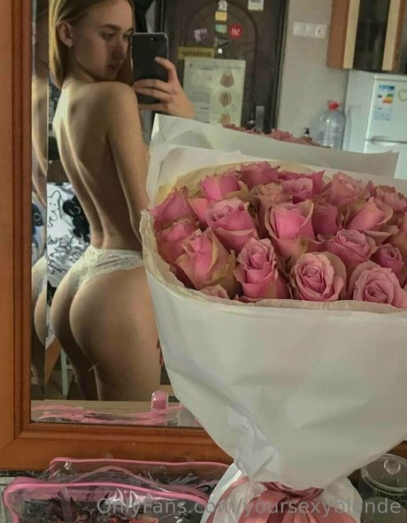 your sexy blonde high quality model image