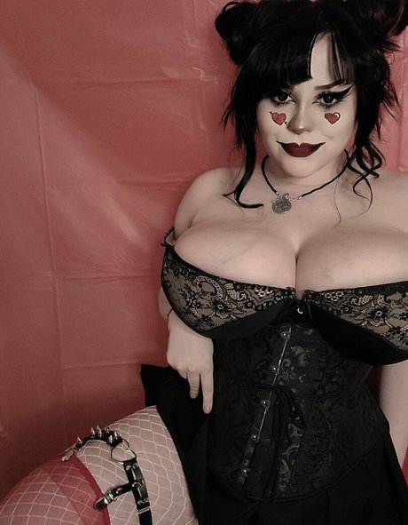 chubby kitty onlyfans art naked pics