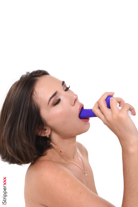 Eve Sweet pornstar art pics