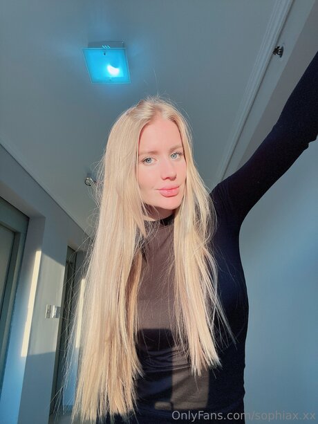 sophiax xx nude model image