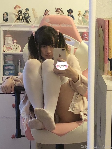 busty solo onlyfans porn image