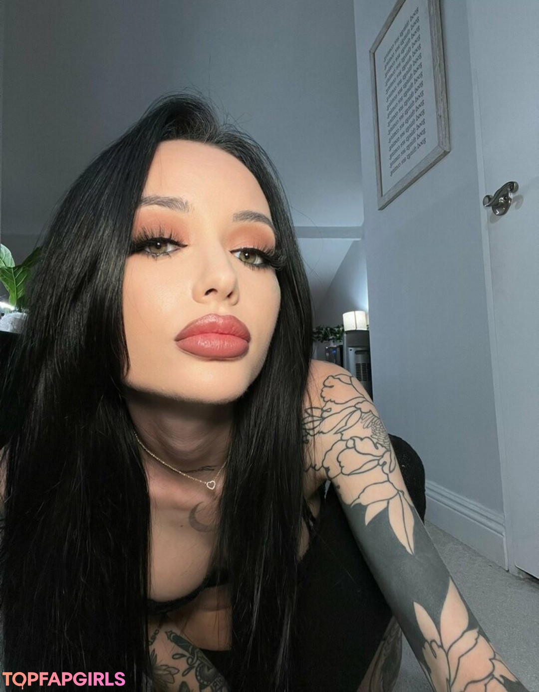 Stormy Summers model hot pictures