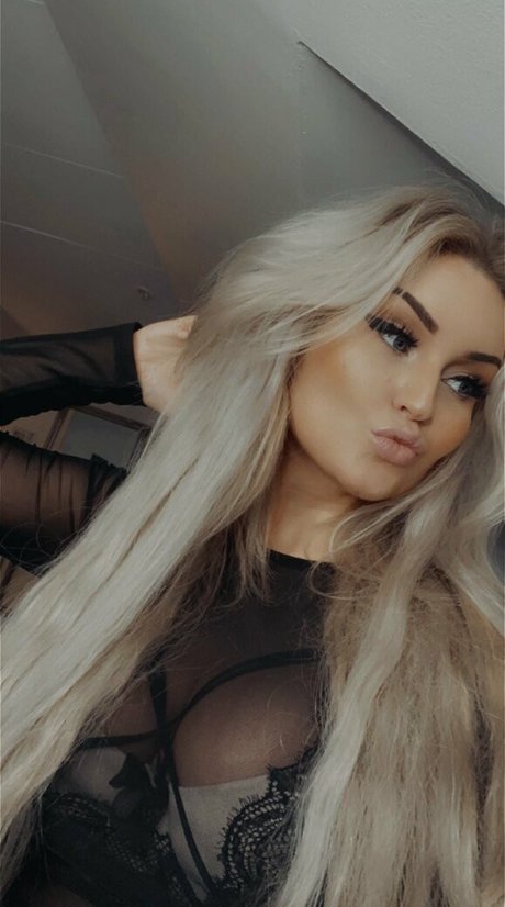 Scream Queen best star img