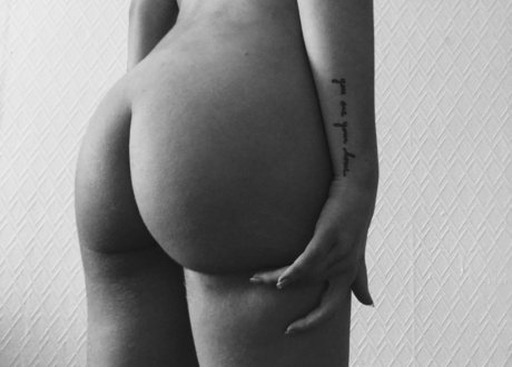 marie x nude pornstar pics