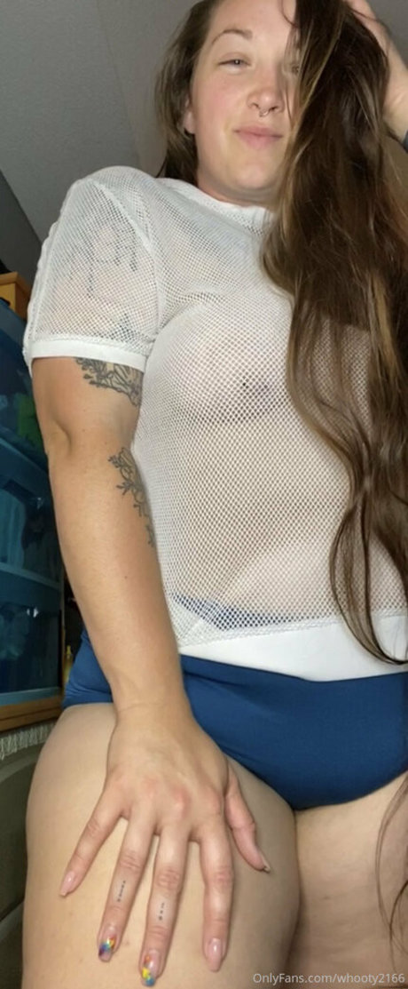 Whooty2166 pornstar erotic photo