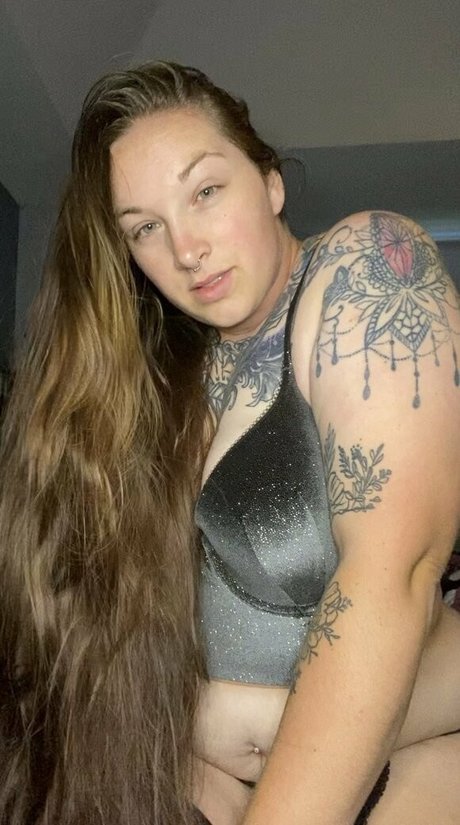 Whooty2166 model beautiful image