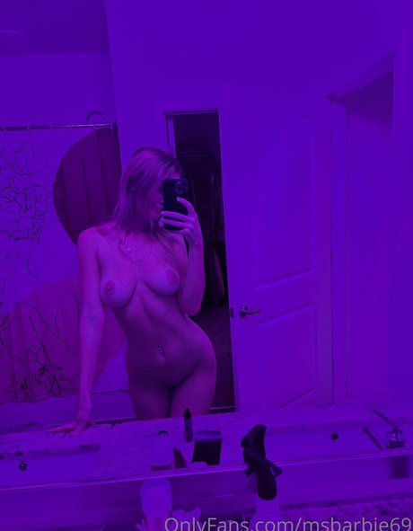 non nude onlyfans art naked pics