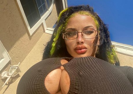 asian blonde onlyfans hot photos