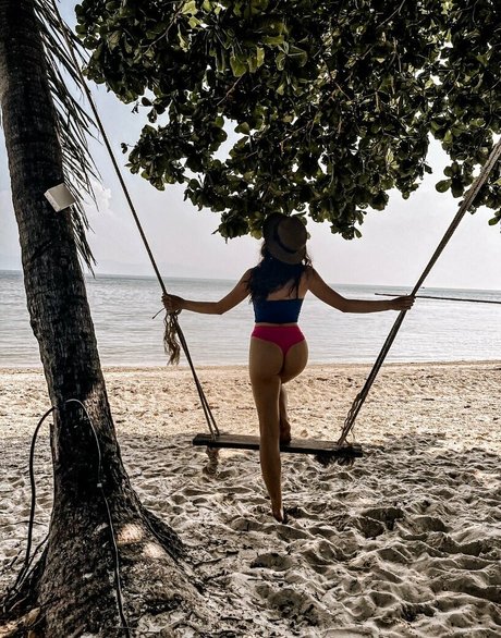 blonde asian onlyfans free naked pic