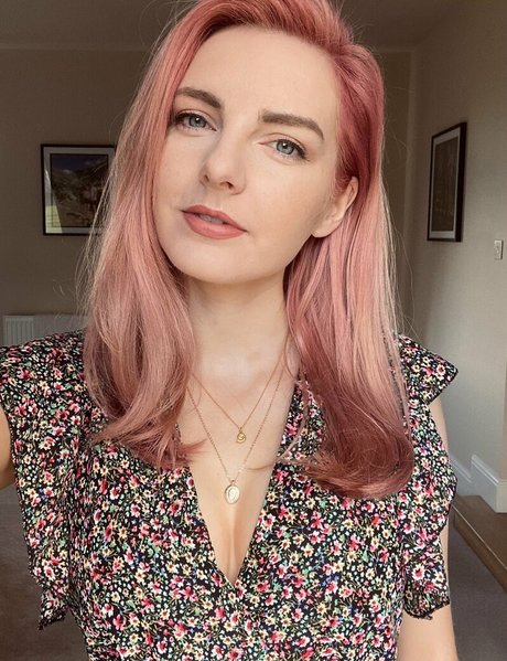 LDShadowLady pornstar sex photo